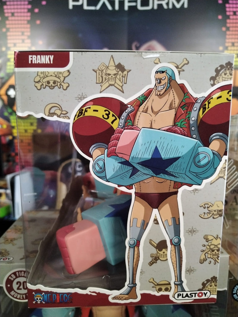 One Piece: CHOPPER -  FIGURE MONEY BOX (copia) (9545190277456) (9545224356176)