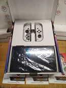 Console Nintendo Switch OLED (bianco)(usato garantito)