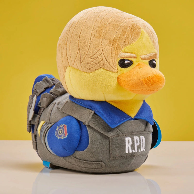 Resident Evil: Leon S Kennedy TUBBZ Peluche [PRE-ORDER] (9594185417040)