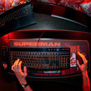 Superman - Tappetino da gioco oversize e caricabatterie per cellulare-PRE-ORDER (9615461876048)