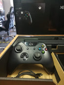 CONSOLE XBOX ONE-DAY ONE 2013- (versione italiana)(usato garantito)(completa di tutto) (4717639925814)