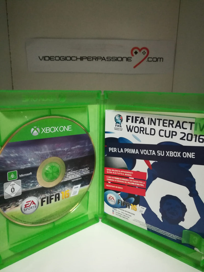 FIFA 16 XBOX ONE (versione italiana) (4656990191670)