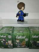 FALLOUT FIGURE (8cm) (4589679378486)