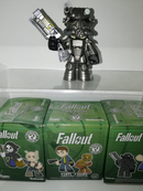 FALLOUT FIGURE (8cm) (4589691830326)