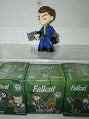 FALLOUT FIGURE (8cm) (4589679378486)