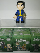 FALLOUT FIGURE (8cm) (4589694844982)