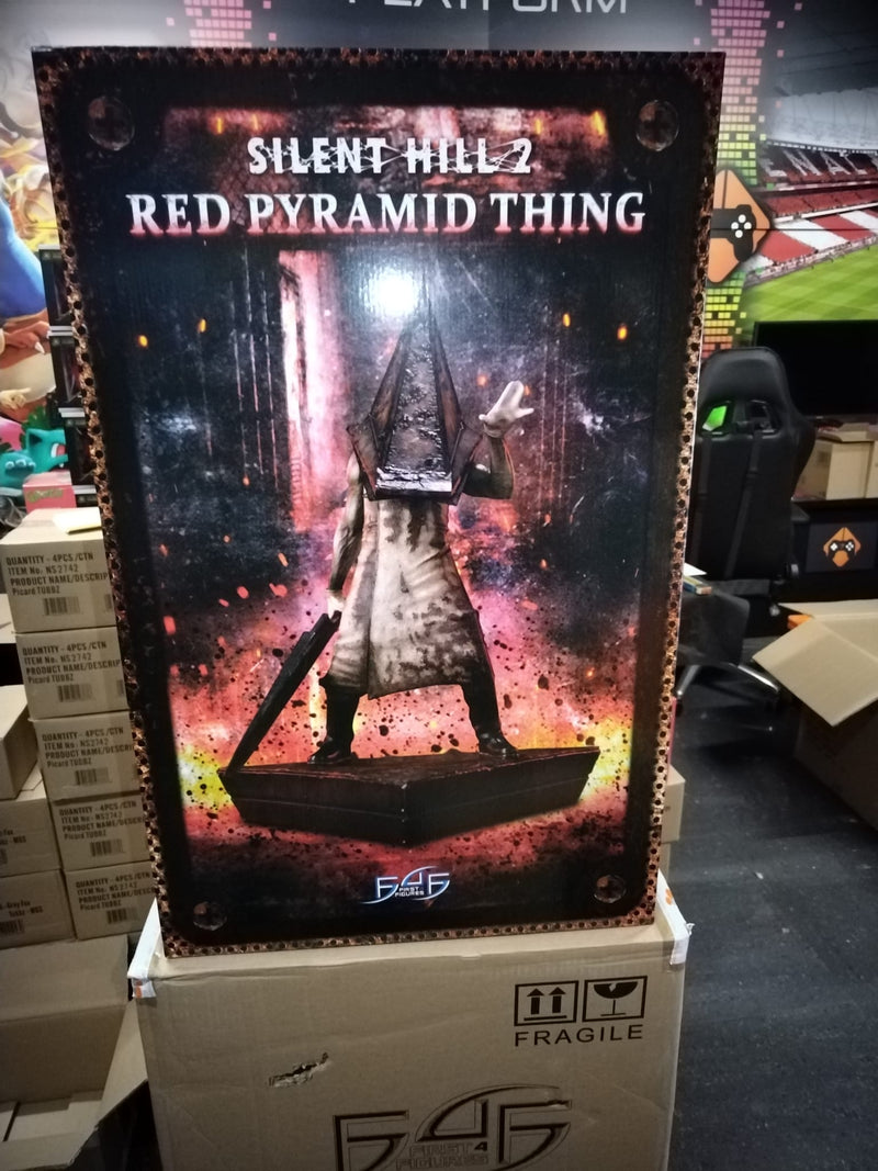 Silent Hill 2 Statue Red Pyramid Thing 46 cm FIRST 4 FIGURE - (6644992147510)