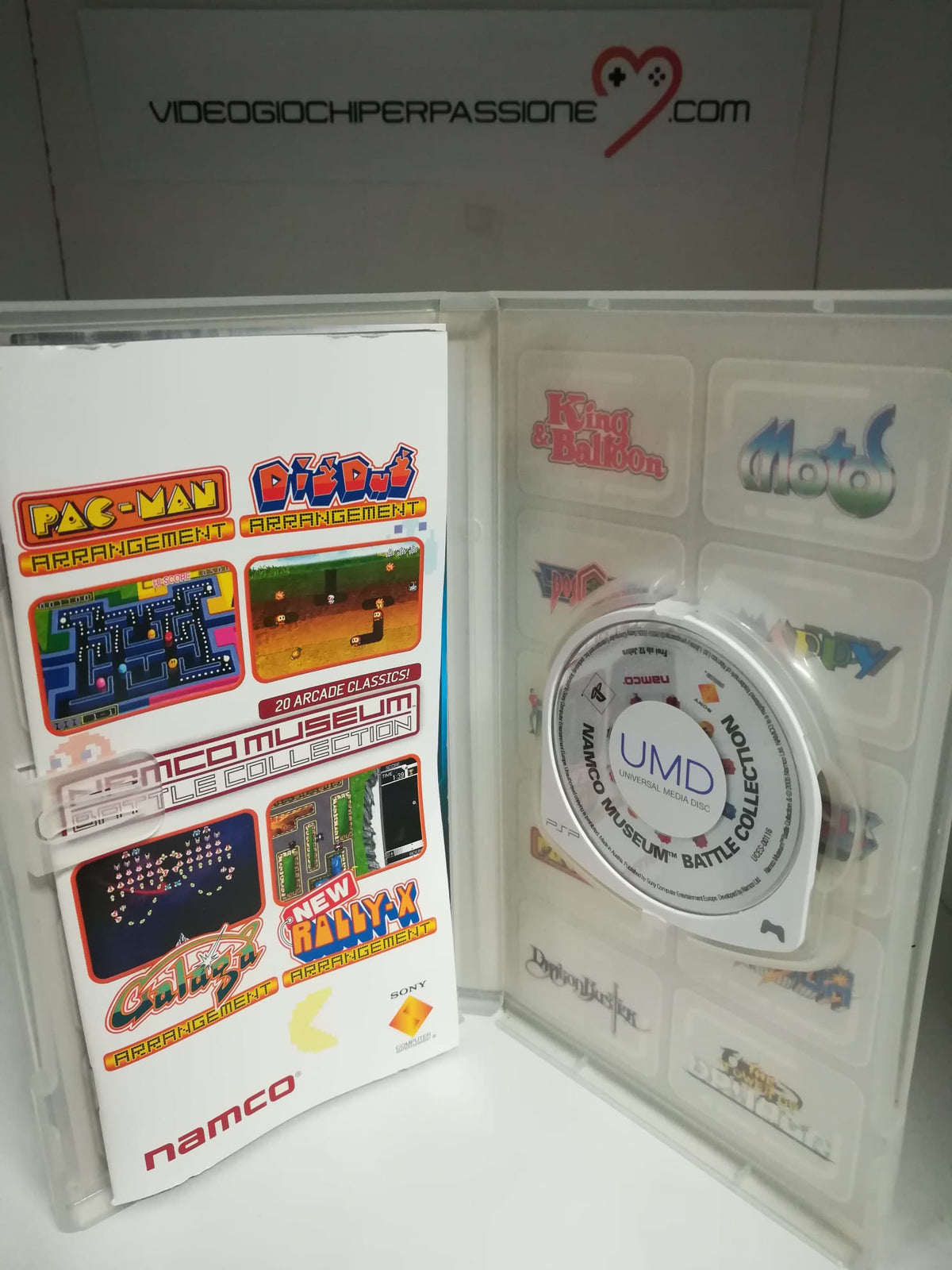 namco museum battle collection psp (usato)