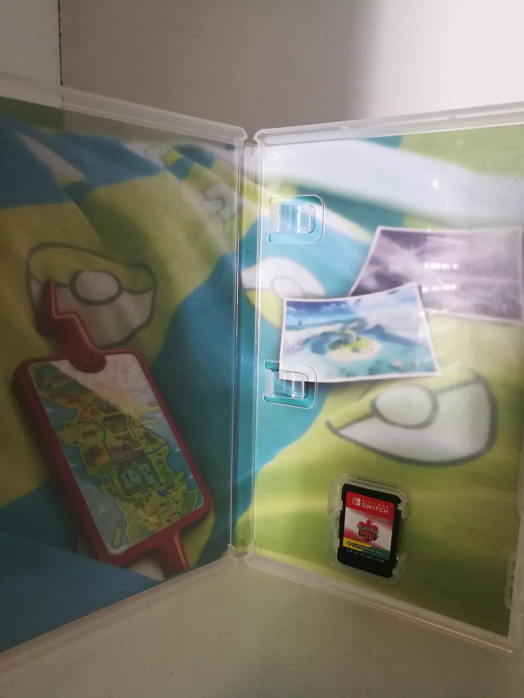 Pokémon Scudo + Pass di Espansione (Switch)