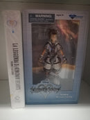 DISNEY KINGDOM HEARTS FIGURE-SORA-+LA LEGGENDA DI KINGDOM HEARTS (4777930948662)