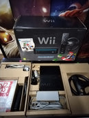 Nintendo Wii - Console Mario Kart Pack, Nera (Black)(usato garantito)(manca il gioco) (8141165986094)