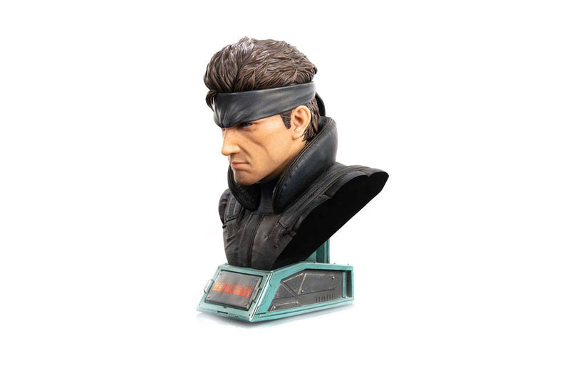 Metal Gear Solid Life-Size Bust 1/1 Solid Snake 56 cm [PREORDINE] (8030850056494)